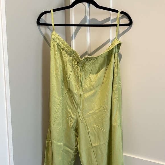 Three piece Indian outfit - Picture 9 of 14